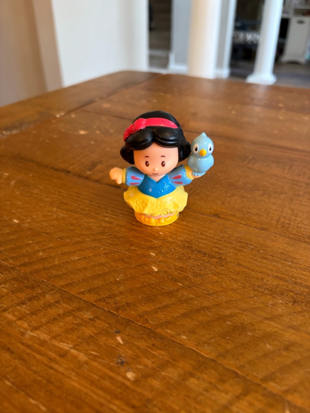 Fisher Price Little People Snow White with blue bird as is